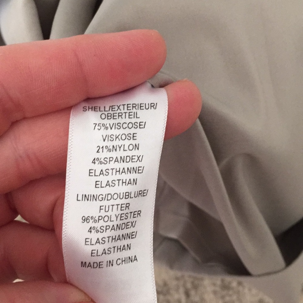 Adriana Papell gray cocktail dress- never worn - Picture 6 of 6